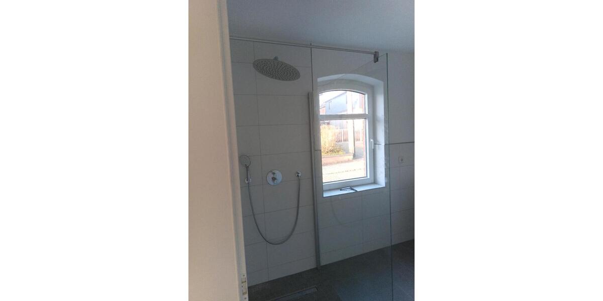 Reihenhaus Ranis - 5 Zimmer, 130 m&sup2;, 900&euro; | Angebot:26418470
