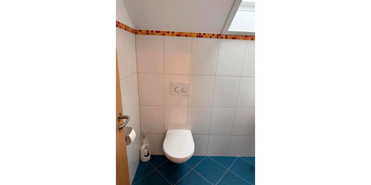 Dachgeschoßwohnung Balingen - 2.5 Zimmer, 108 m&sup2;, 1.300&euro; | Angebot:26228293