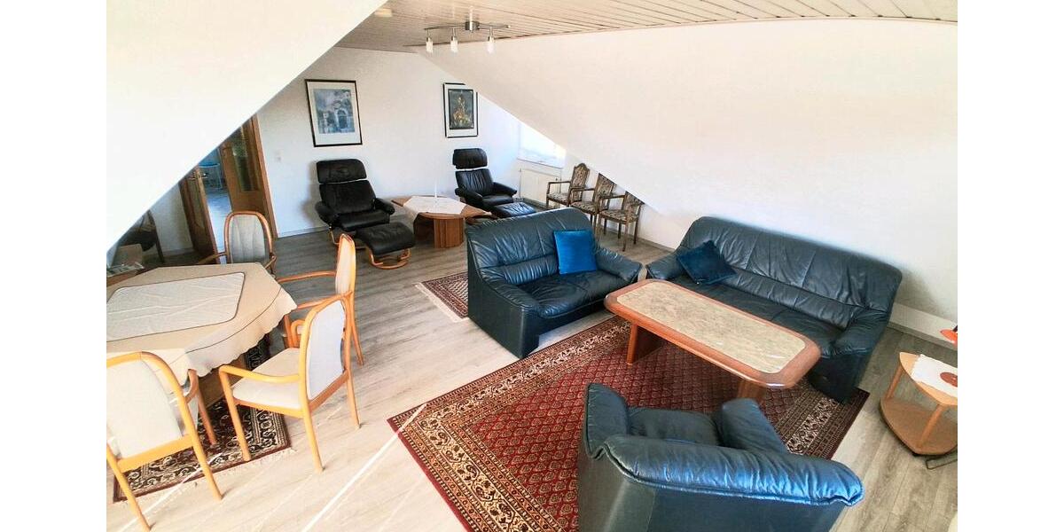 Dachgeschoßwohnung Lindhorst - 3 Zimmer, 86 m&sup2;, 770&euro; | Angebot:26562572