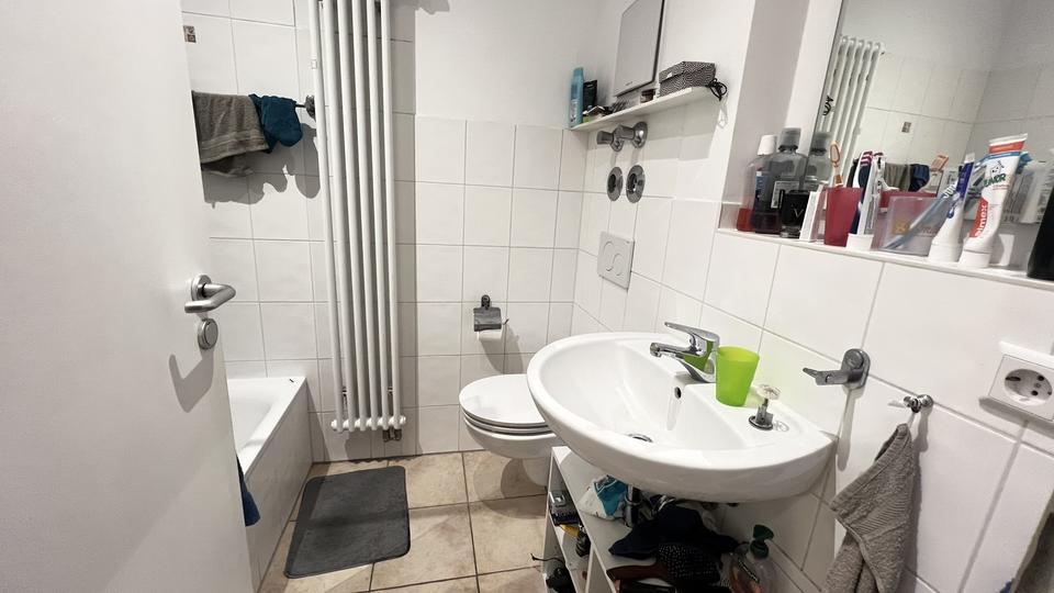 Dachgeschoßwohnung Waldshut-Tiengen Tiengen - 3 Zimmer, 58 m&sup2;, 680&euro; | Angebot:24848668