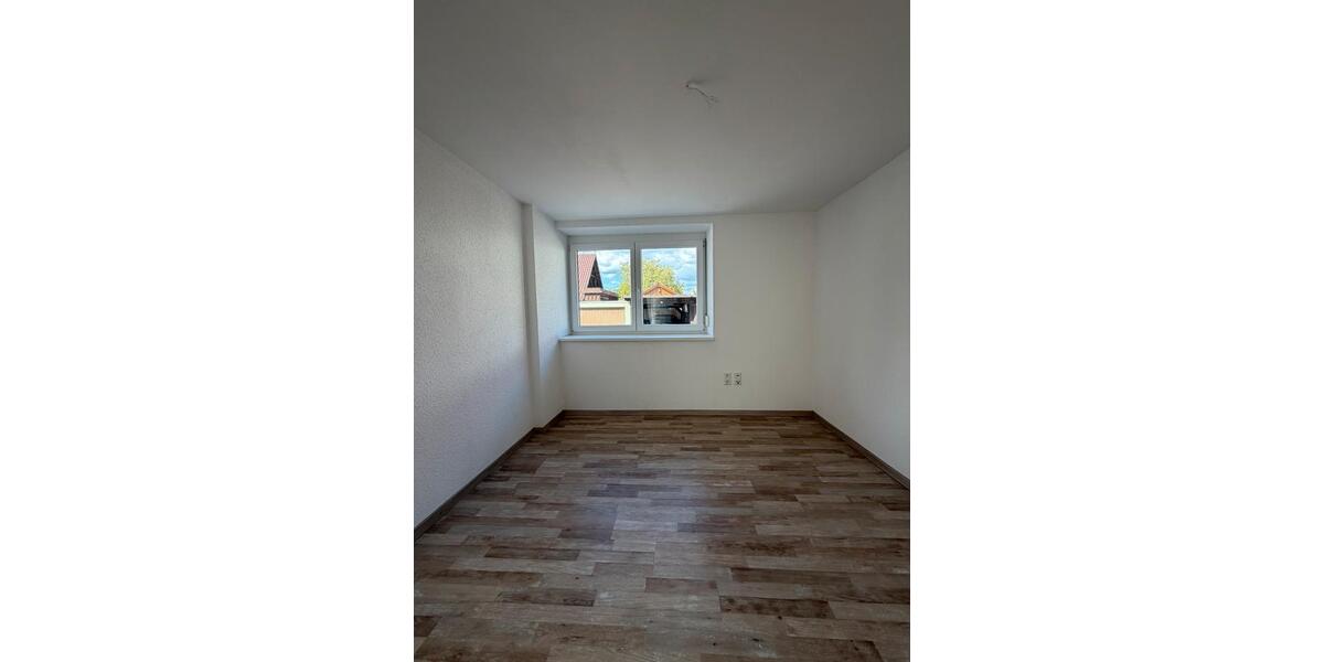 Erdgeschoßwohnung Uttenweiler - 3 Zimmer, 70 m&sup2;, 1.100&euro; | Angebot:26565164