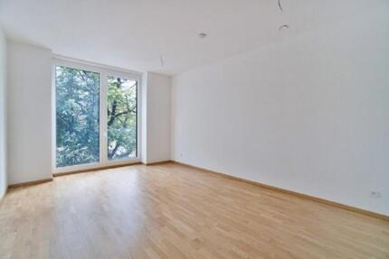 TOP-Wohnung im Zentrum von BA (ALLES NEU + BALKON + NEUE EBK) 2 zimmer