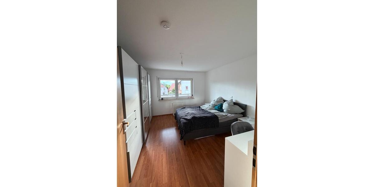 Etagenwohnung Neckarbischofsheim - 2 Zimmer, 63 m&sup2;, 590&euro; | Angebot:26641474