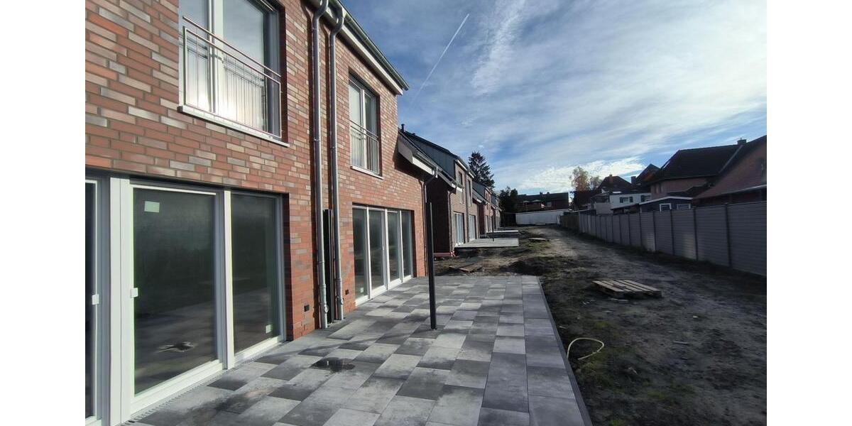 Bald ist alles fertig! Familienfreundliche Doppelhaushälften zu vermieten 6 zimmer