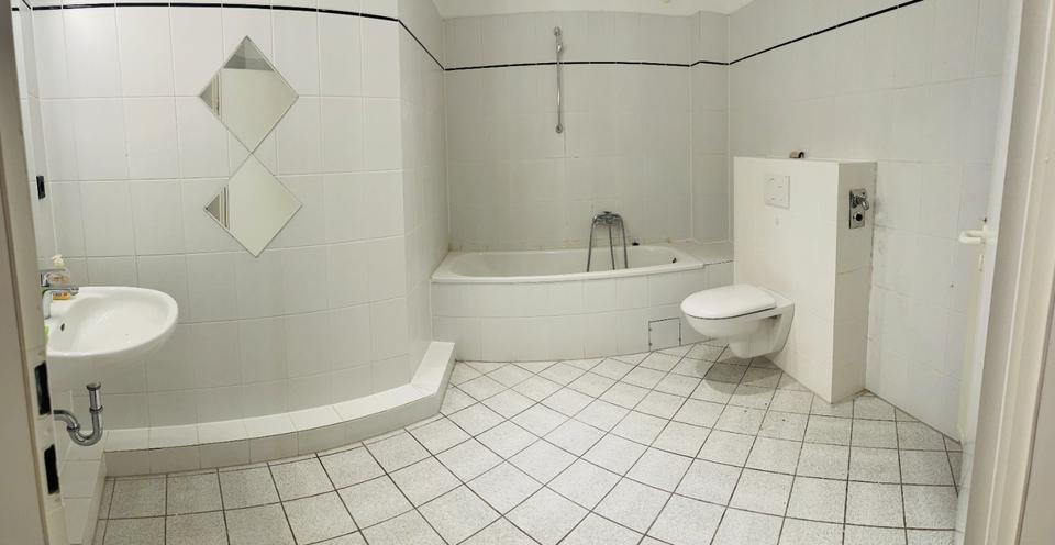 Dachgeschoßwohnung Burgwedel - 3 Zimmer, 110 m&sup2;, 1.000&euro; | Angebot:25131504