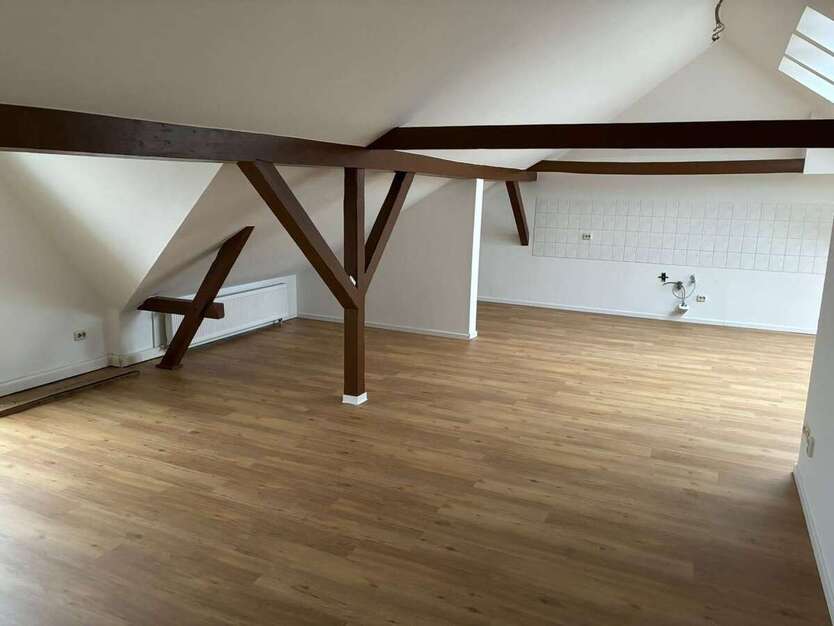 Wohnung zum Mieten in Halle 615 € 77 m² 2 zimmer