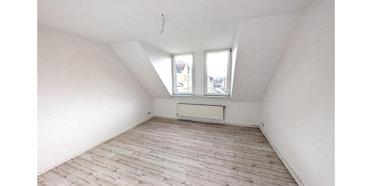 Dachgeschoßwohnung Brandenburg an der Havel Bahnhofsvorstadt - 1 Zimmer, 37 m&sup2;, 442&euro; | Angebot:26446228