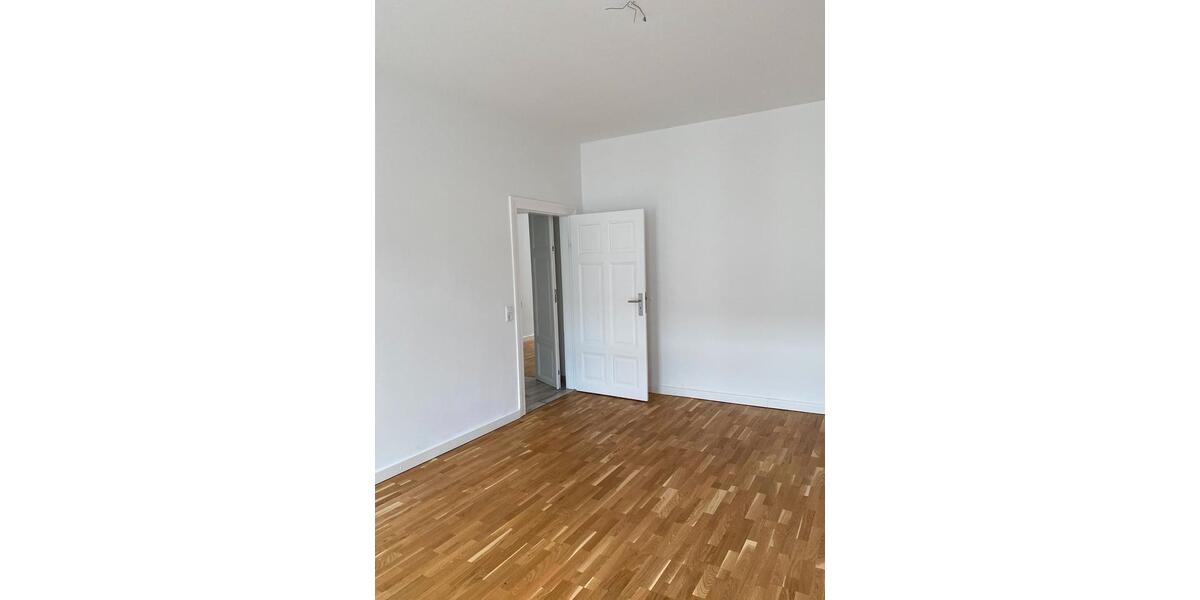 Etagenwohnung Görlitz - 5 Zimmer, 140 m&sup2;, 1.106&euro; | Angebot:26336151