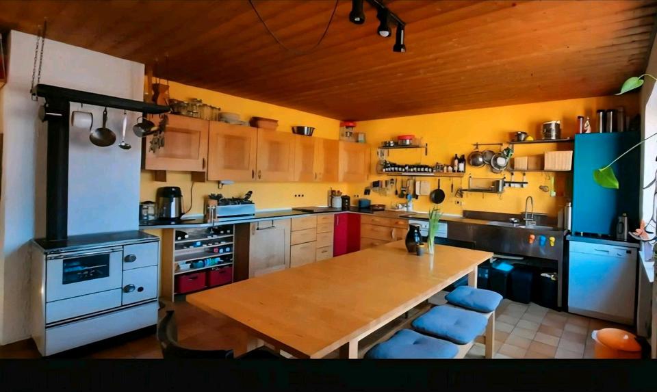 Einfamilienhaus Waldmünchen - 9 Zimmer, 300 m&sup2;, 1.500&euro; | Angebot:26594504