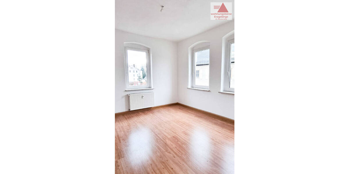 Etagenwohnung Lichtenstein/Sachsen / Rödlitz Rödlitz - 2 Zimmer, 65 m&sup2;, 390&euro; | Angebot:25821040