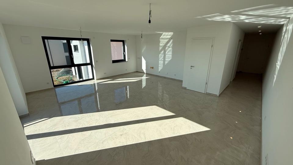 Etagenwohnung Butzbach - 3 Zimmer, 95 m&sup2;, 1.290&euro; | Angebot:26036560