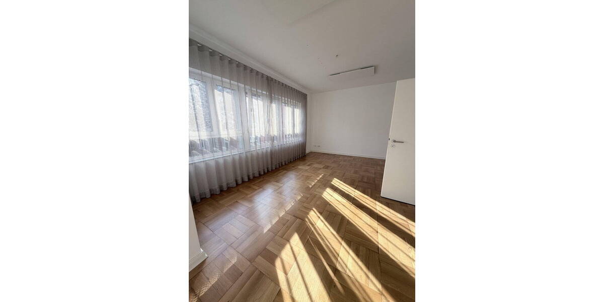 Etagenwohnung Neuwied - 3 Zimmer, 90 m&sup2;, 1.150&euro; | Angebot:26785641