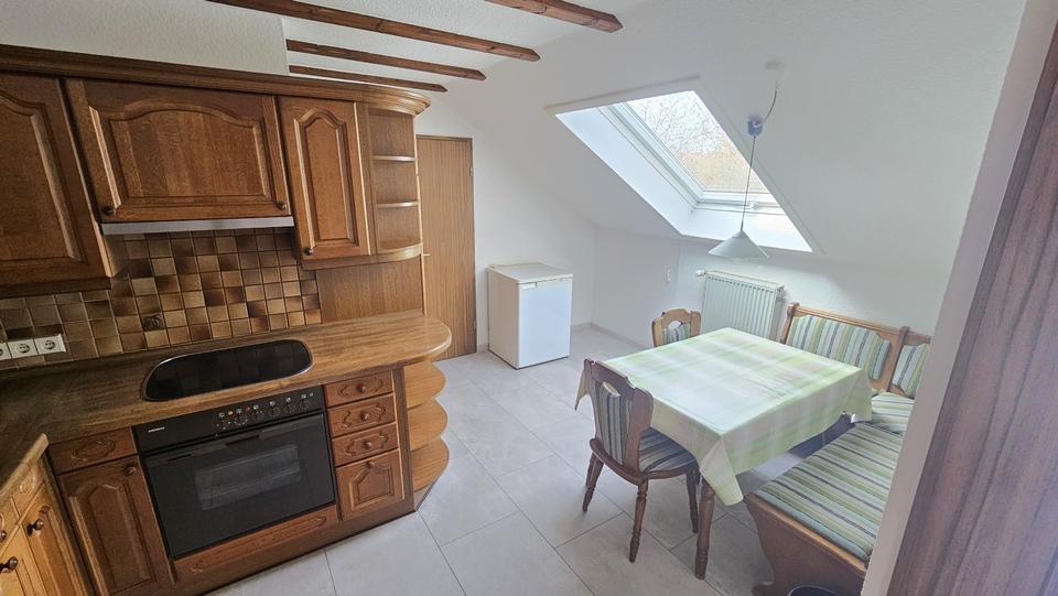 Dachgeschoßwohnung Walldürn - 3 Zimmer, 116 m&sup2;, 900&euro; | Angebot:25855227