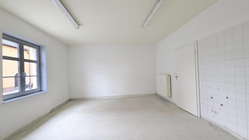 Ladengeschäft mit Nebenräumen ab sofort zu vermieten zimmer