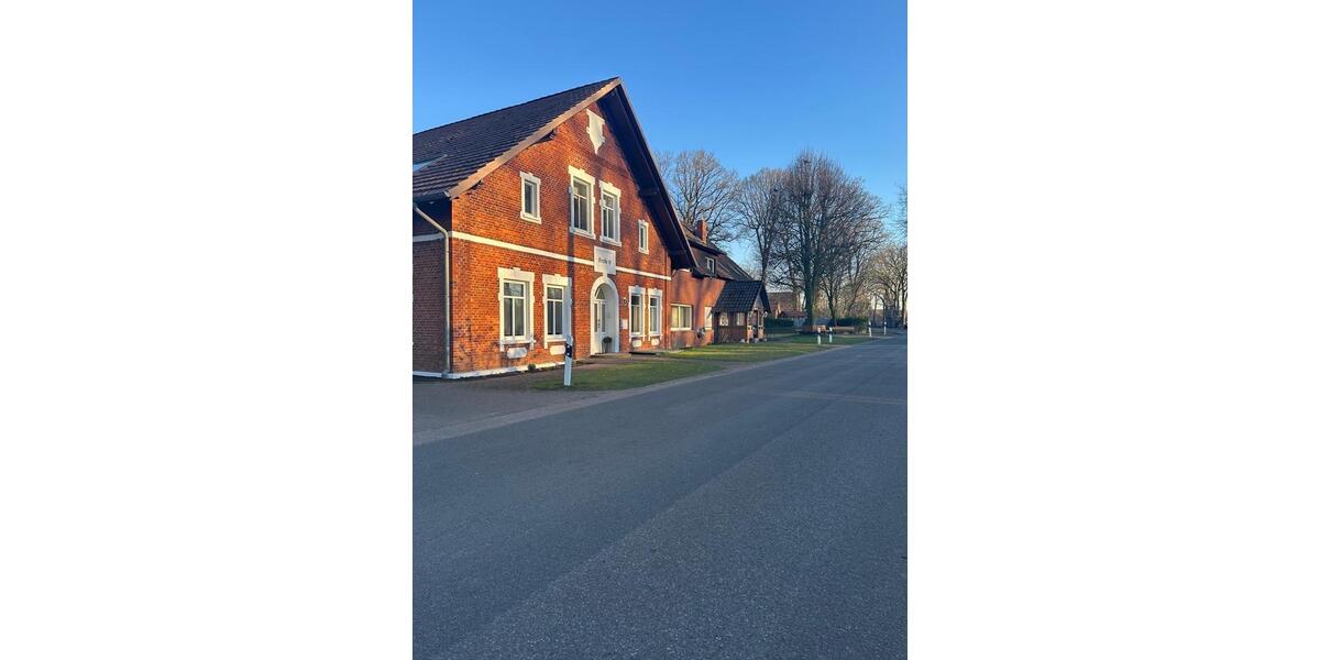 Dachgeschoßwohnung Barnstorf - 5 Zimmer, 145 m&sup2;, 900&euro; | Angebot:26340679