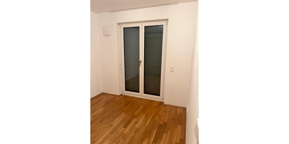 Erdgeschoßwohnung München Pasing-Obermenzing - 2 Zimmer, 46 m&sup2;, 1.300&euro; | Angebot:25226027