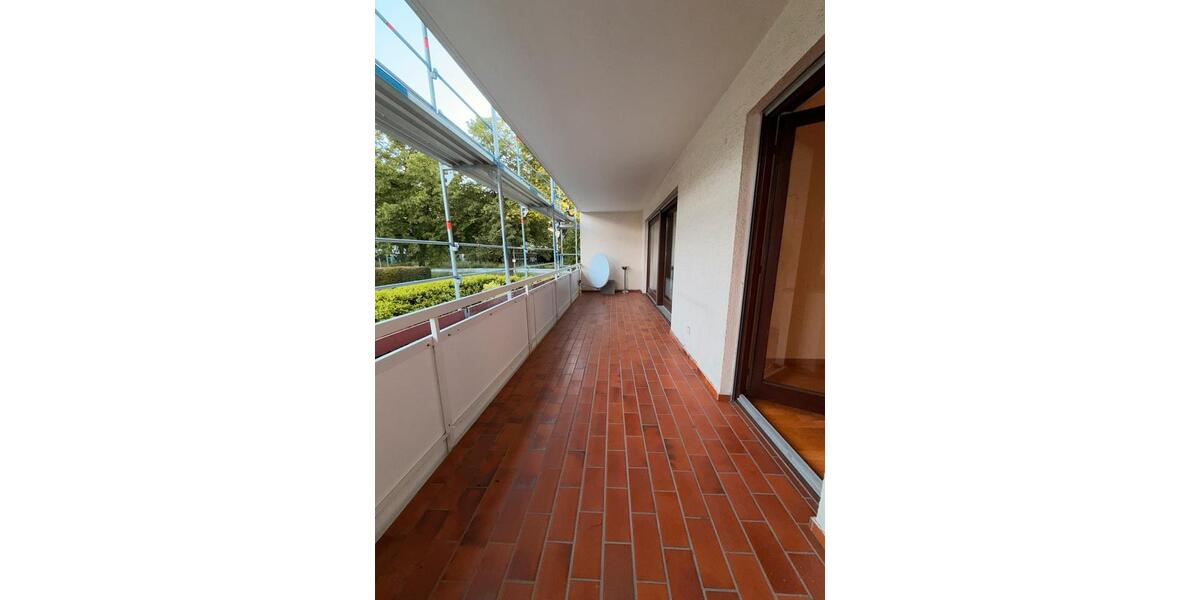 Etagenwohnung Kornwestheim - 4 Zimmer, 120 m&sup2;, 1.700&euro; | Angebot:26615319