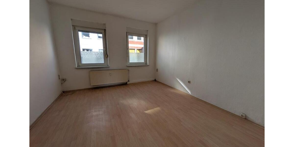 Erdgeschoßwohnung Aschersleben - 1 Zimmer, 45 m&sup2;, 250&euro; | Angebot:25540636