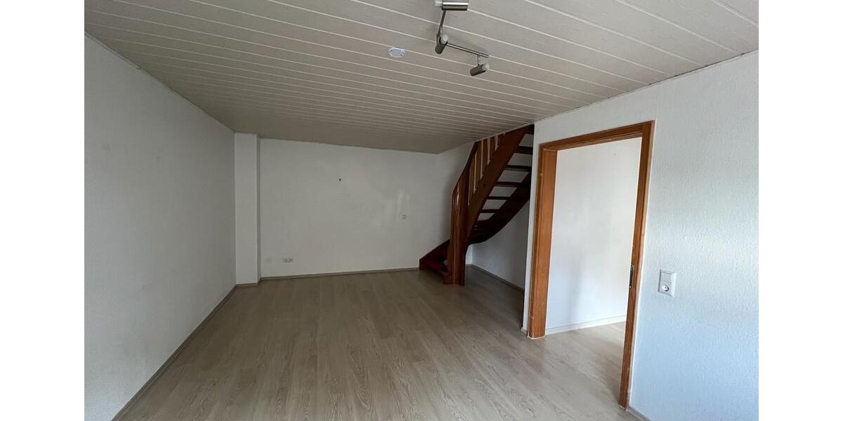 Maisonettenwohnung Pirmasens Fehrbach - 2 Zimmer, 65 m&sup2;, 650&euro; | Angebot:26635609