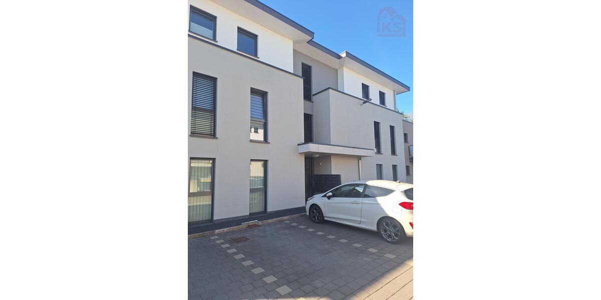 Etagenwohnung Überherrn - 3 Zimmer, 94 m&sup2;, 950&euro; | Angebot:26110602