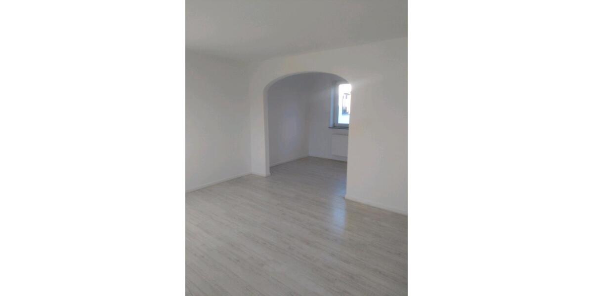 Etagenwohnung Vordorf - 4.5 Zimmer, 90 m&sup2;, 800&euro; | Angebot:26581878