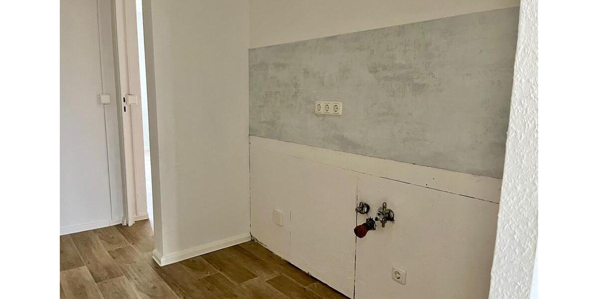 Geräumige Dreiraumwohnung 3 zimmer