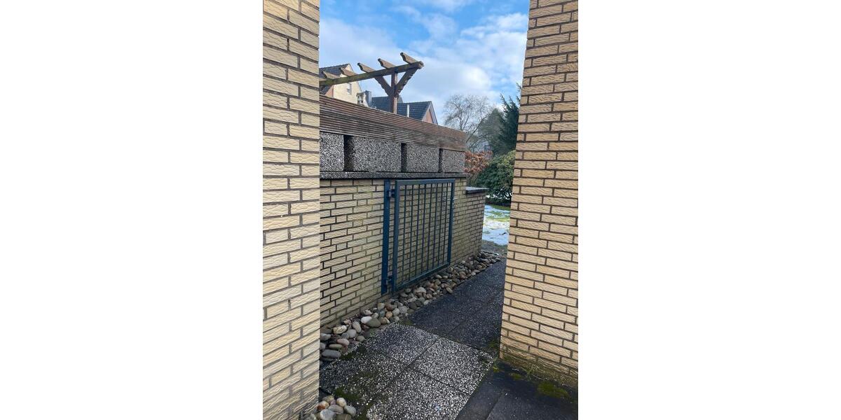 Erdgeschoßwohnung Osnabrück Dodesheide - 4 Zimmer, 125 m&sup2;, 1.200&euro; | Angebot:25158699