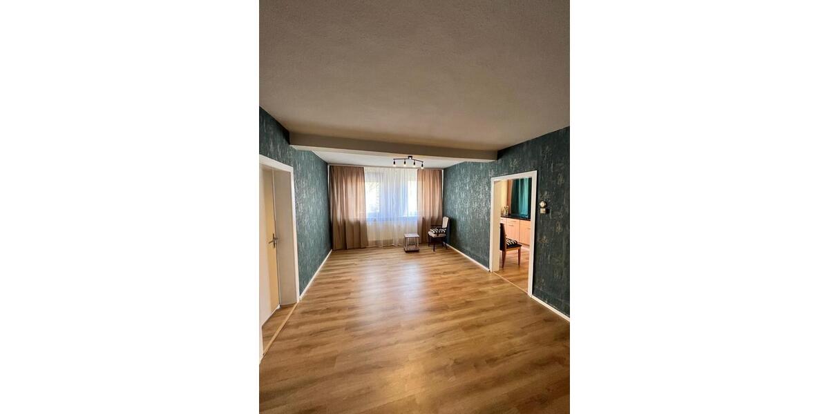 Etagenwohnung Eschwege - 2 Zimmer, 70 m&sup2;, 450&euro; | Angebot:26213103