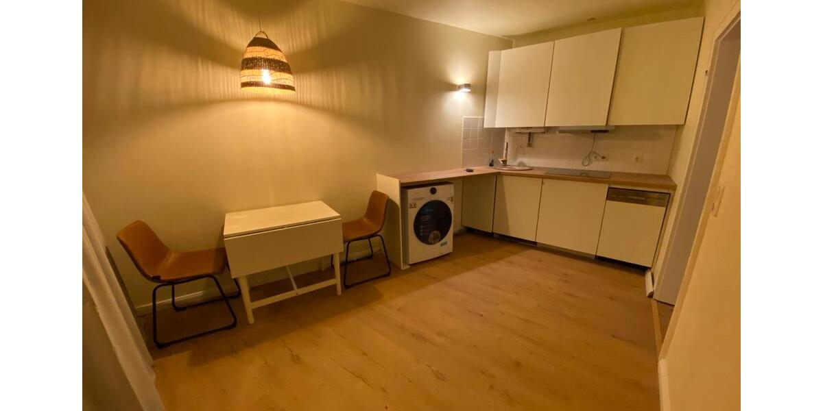 Etagenwohnung Sankt Augustin - 2 Zimmer, 40 m&sup2;, 1.300&euro; | Angebot:25158316