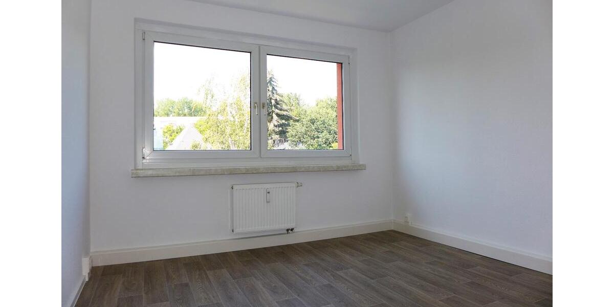 Dachgeschoßwohnung Chemnitz Helbersdorf - 5 Zimmer, 83 m&sup2;, 442&euro; | Angebot:25415874