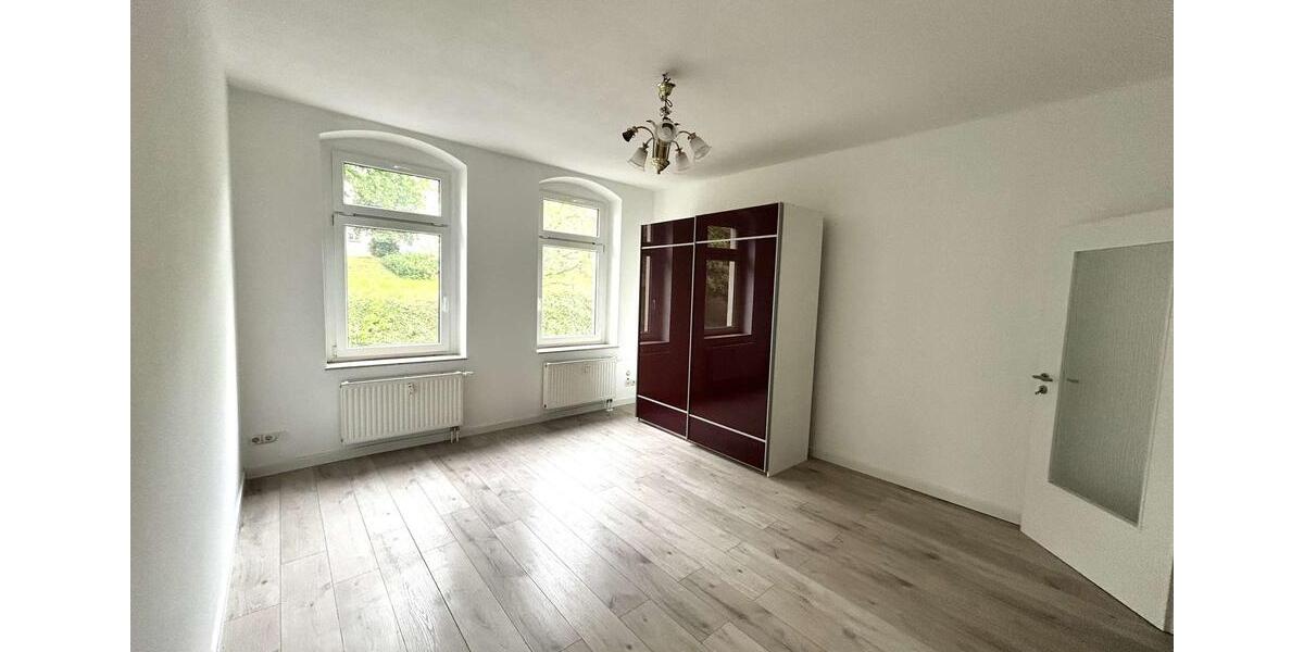 Etagenwohnung Limbach-Oberfrohna Oberfrohna - 3 Zimmer, 65 m&sup2;, 452&euro; | Angebot:26664439
