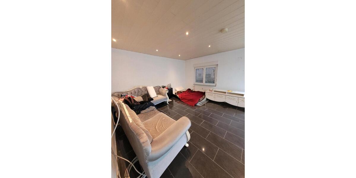 Erdgeschoßwohnung Lampertheim - 2 Zimmer, 55 m&sup2;, 700&euro; | Angebot:25552237