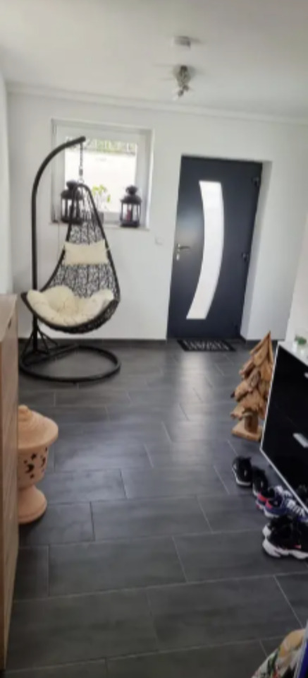 2 Zimmerwohnung mit Einbauküche