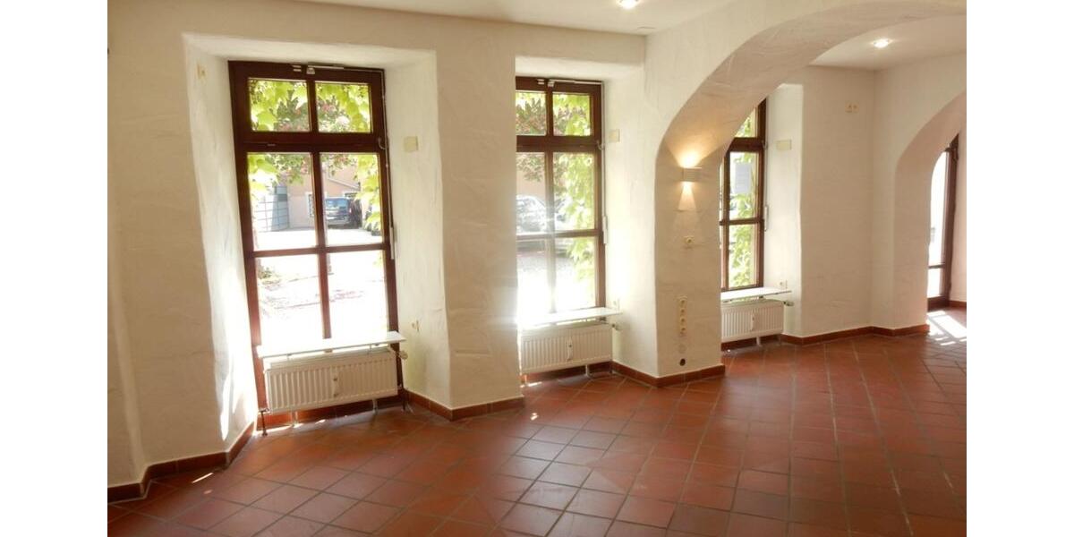 Gewerbeobjekt Hof Altstadt - 1.800&euro; | Angebot:24839813