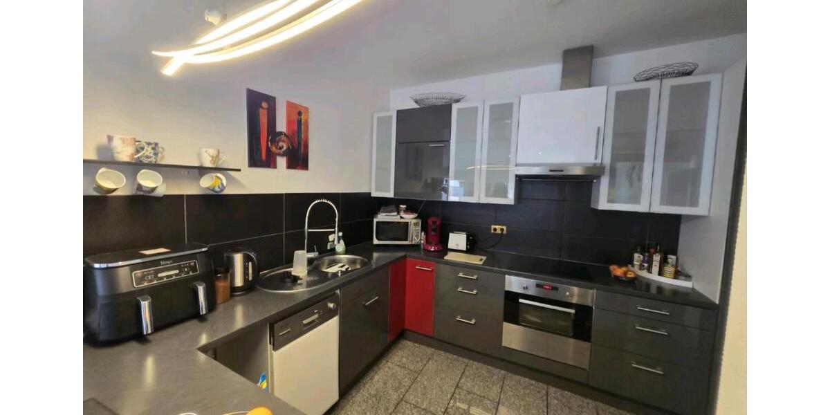 Wohnen auf Zeit Laatzen - 3 Zimmer, 110 m&sup2;, 1.950&euro; | Angebot:25813907