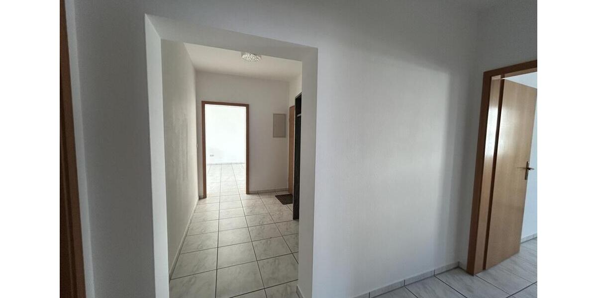 Erdgeschoßwohnung Erlenbach am Main - 3 Zimmer, 116 m&sup2;, 1.150&euro; | Angebot:26000068