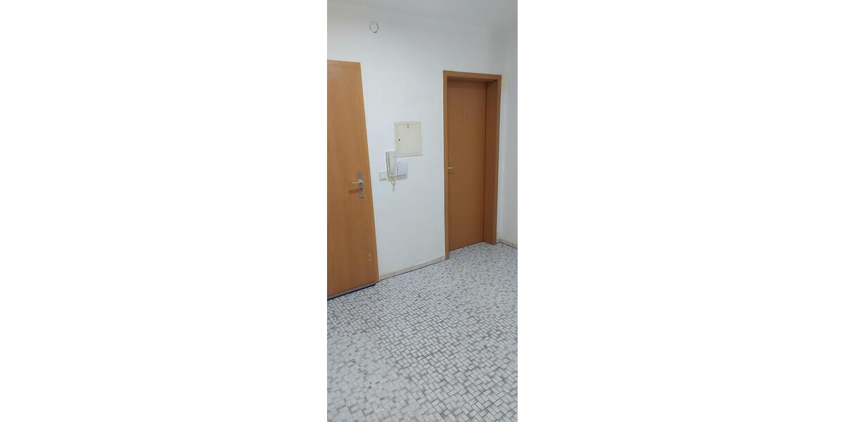 Etagenwohnung Bitburg - 4 Zimmer, 100 m&sup2;, 965&euro; | Angebot:24981463