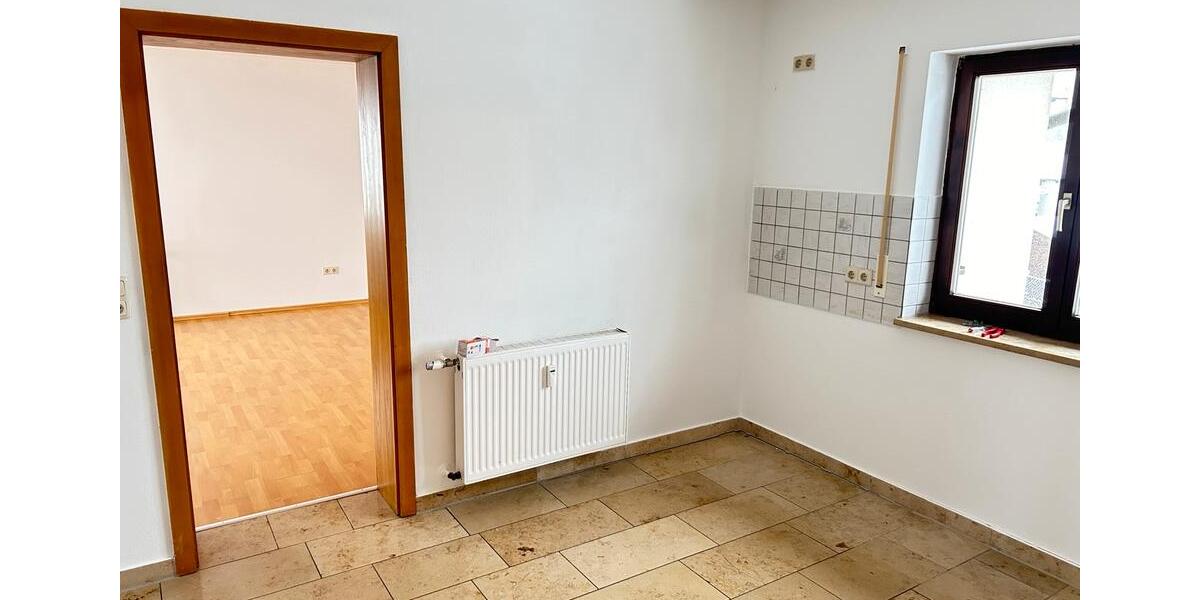 Erdgeschoßwohnung Treuchtlingen - 3 Zimmer, 90 m&sup2;, 890&euro; | Angebot:25063965