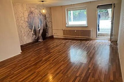 Attraktive 3-Zimmer-Souterrainwohnung mit Gartenterrasse 3 zimmer