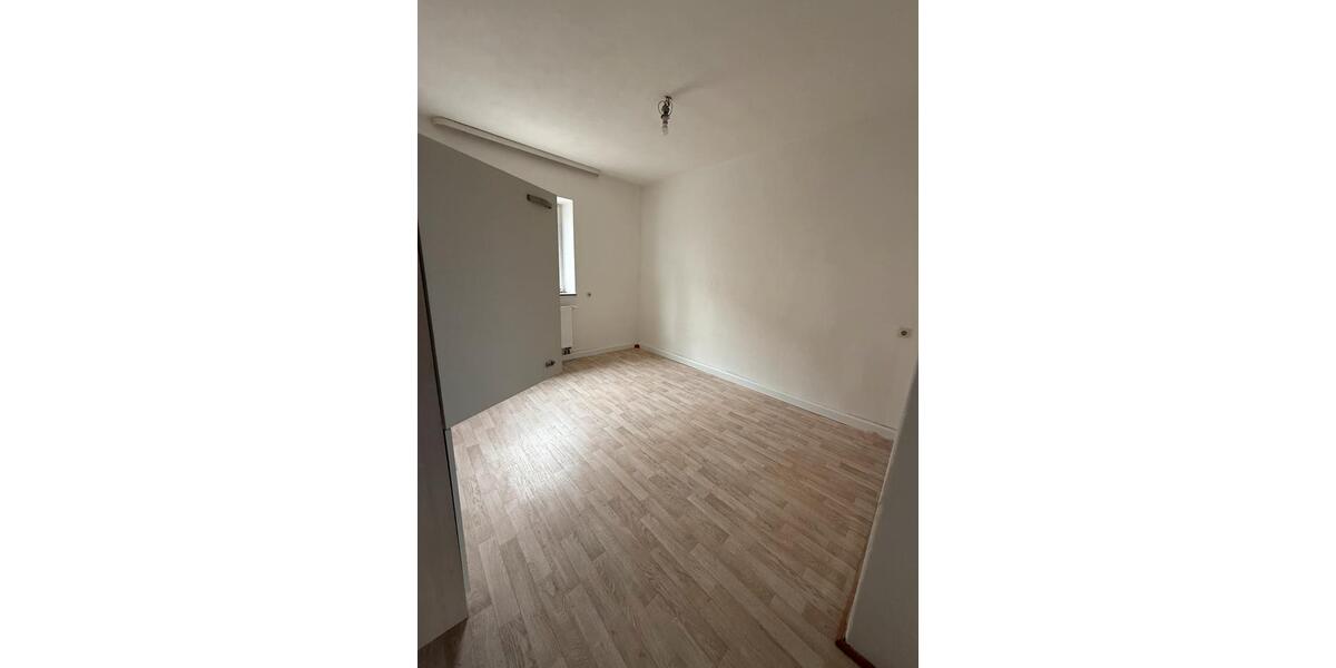 Erdgeschoßwohnung Teisnach - 2 Zimmer, 60 m&sup2;, 550&euro; | Angebot:25891917
