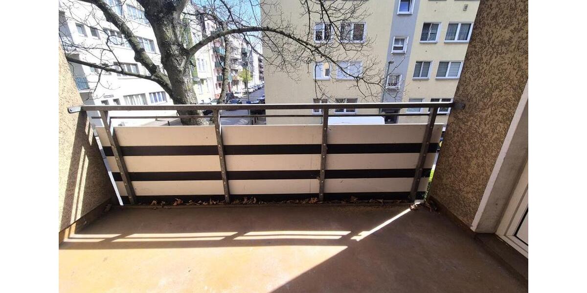 Etagenwohnung Duisburg Duisburg-Mitte - 2 Zimmer, 60 m&sup2;, 511&euro; | Angebot:26165411