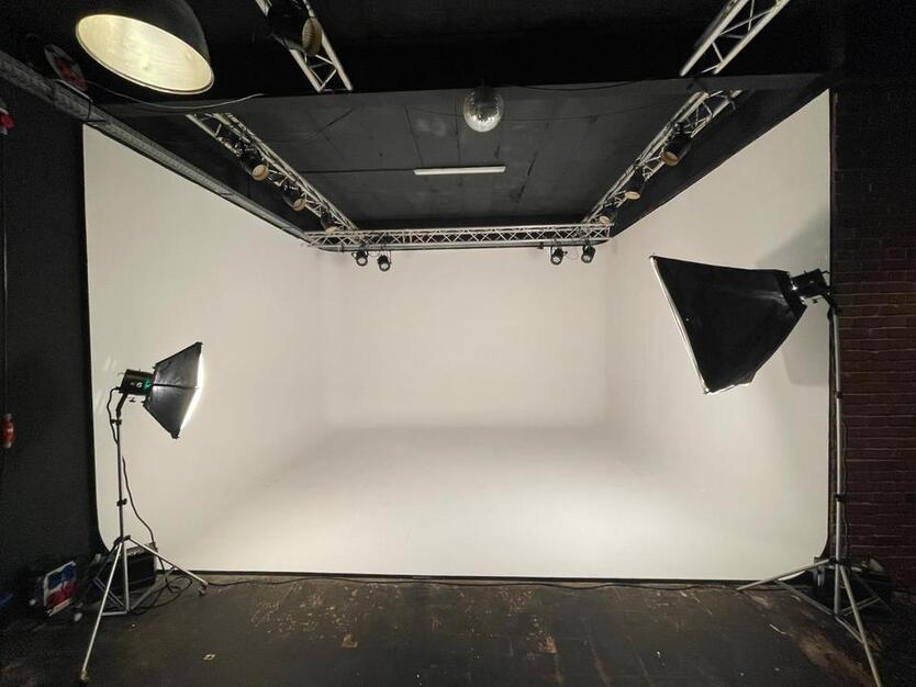 FOTO VIDEO - Studio abzugeben