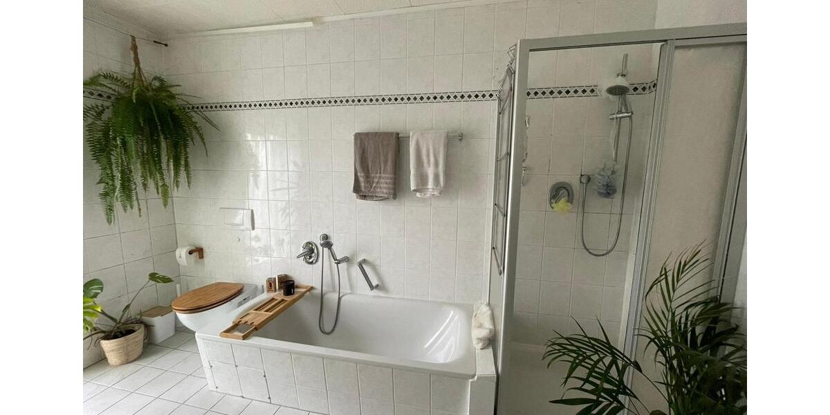 Etagenwohnung Lindenfels - 5 Zimmer, 115 m&sup2;, 900&euro; | Angebot:25045108