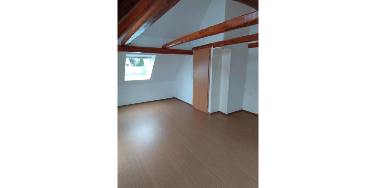 Etagenwohnung Göttingen Elliehausen / Esebeck - 4 Zimmer, 96 m&sup2;, 800&euro; | Angebot:25962447
