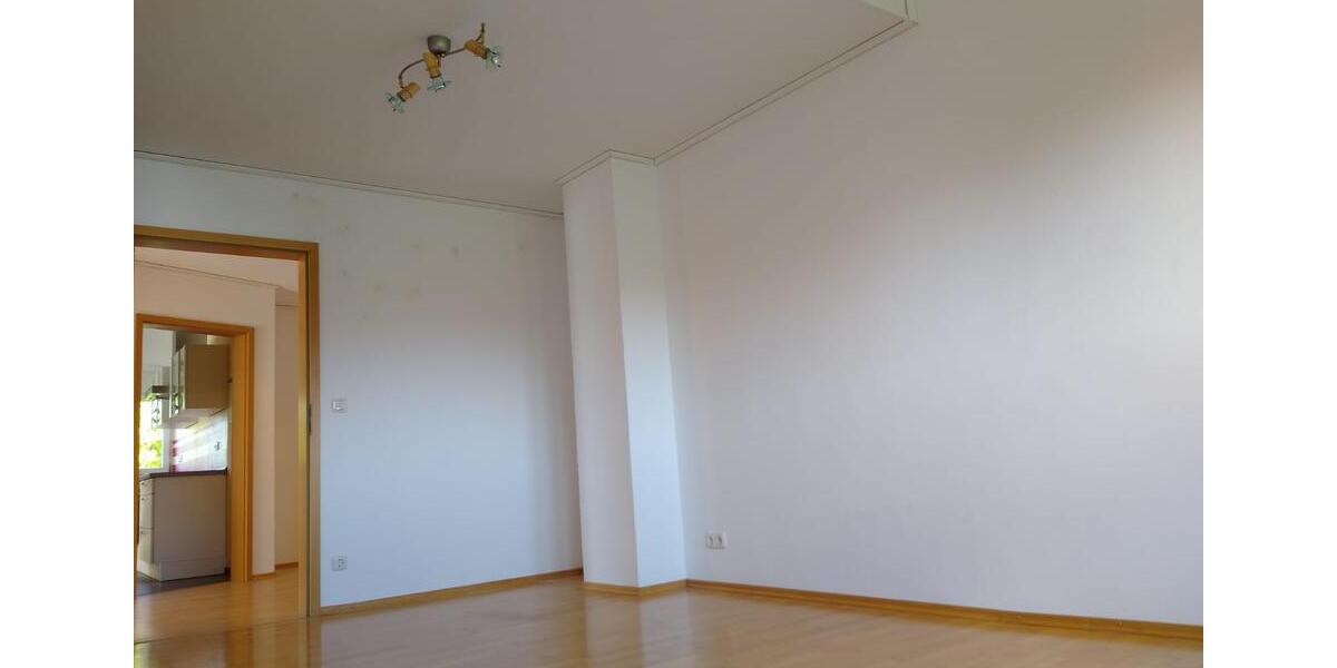Dachgeschoßwohnung Niederschönenfeld - 3 Zimmer, 110 m&sup2;, 1.150&euro; | Angebot:26613621