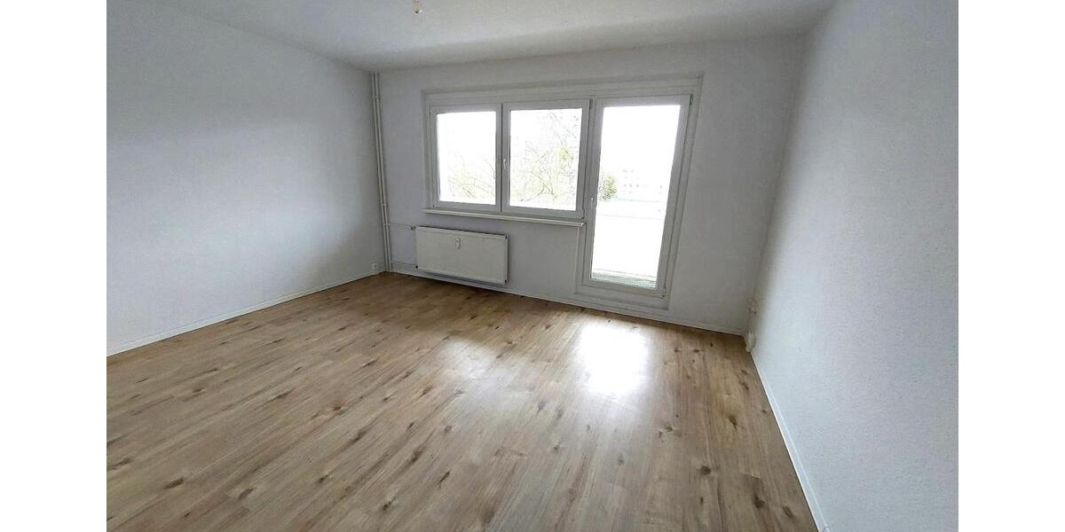 Etagenwohnung Pasewalk - 2 Zimmer, 49 m&sup2;, 294&euro; | Angebot:26283569