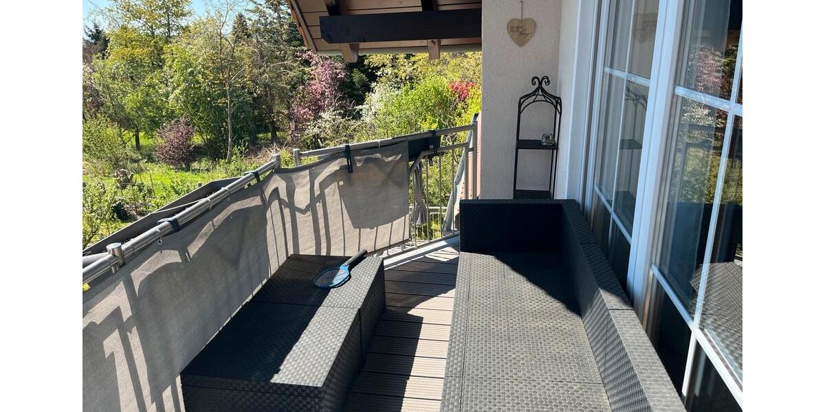 Dachgeschoßwohnung Buttenwiesen - 3.5 Zimmer, 100 m&sup2;, 1.400&euro; | Angebot:26705063