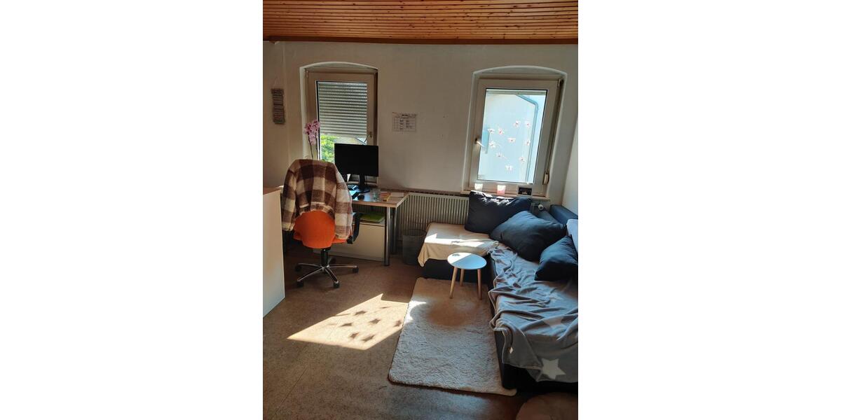 zwei Zimmer in 4er WG in Haus mit Garten in Garbenteich zimmer