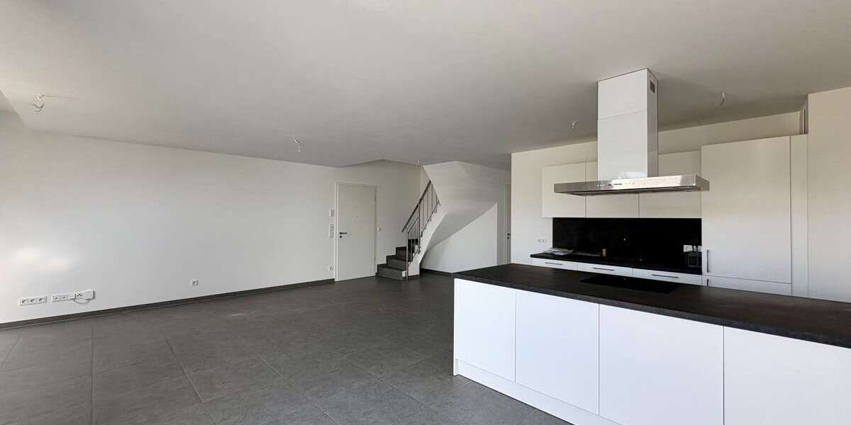 Etagenwohnung Mönchengladbach Dahl - 4 Zimmer, 114 m&sup2;, 1.450&euro; | Angebot:24857703