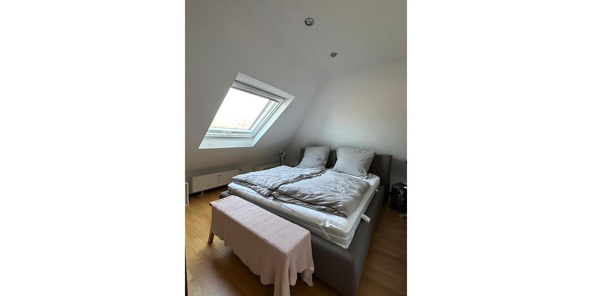 Dachgeschoßwohnung Mannheim Sandhofen - 2.5 Zimmer, 60 m&sup2;, 850&euro; | Angebot:26431374